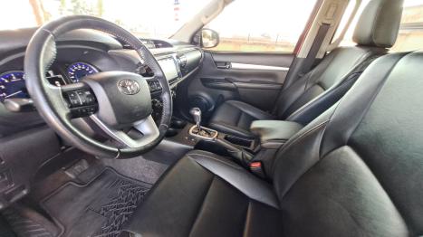 TOYOTA Hilux Caminhonete 2.7 16V 4P SRV FLEX CABINE DUPLA AUTOMTICO, Foto 14