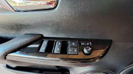 TOYOTA Hilux Caminhonete 2.7 16V 4P SRV FLEX CABINE DUPLA AUTOMTICO, Foto 15