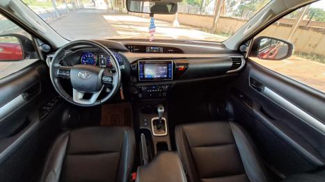 TOYOTA Hilux Caminhonete 2.7 16V 4P SRV FLEX CABINE DUPLA AUTOMTICO, Foto 17