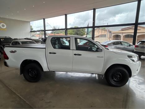 TOYOTA Hilux Caminhonete , Foto 4