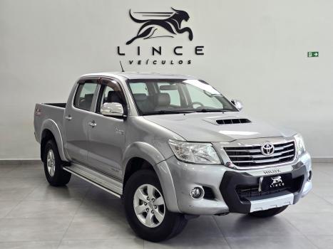 TOYOTA Hilux Caminhonete 3.0 16V 4P 4X4 SRV TURBO DIESEL CABINE DUPLA AUTOM�TICO, Foto 1