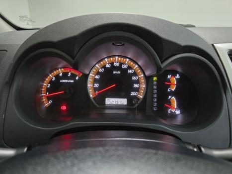 TOYOTA Hilux Caminhonete 3.0 16V 4P 4X4 SRV TURBO DIESEL CABINE DUPLA AUTOM�TICO, Foto 18