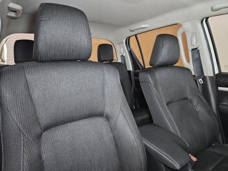 TOYOTA Hilux Caminhonete 2.8 16V 4P SR 4X4 DIESEL CABINE DUPLA AUTOM�TICO, Foto 6