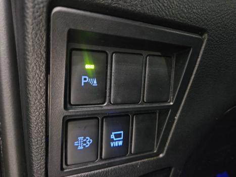 TOYOTA Hilux Caminhonete 2.8 16V SRX 4X4 TURBO DIESEL CABINE DUPLA AUTOM�TICO, Foto 14