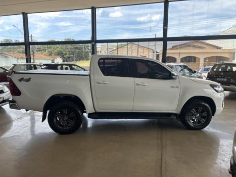 TOYOTA Hilux Caminhonete , Foto 6