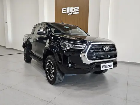 TOYOTA Hilux Caminhonete 2.8 16V SRX 4X4 TURBO DIESEL CABINE DUPLA AUTOM�TICO, Foto 1