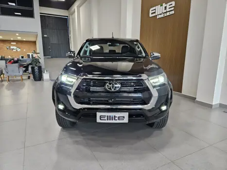 TOYOTA Hilux Caminhonete 2.8 16V SRX 4X4 TURBO DIESEL CABINE DUPLA AUTOM�TICO, Foto 19