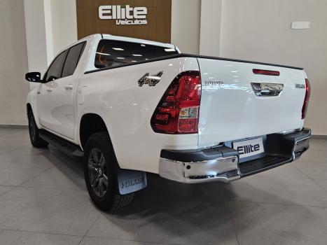 TOYOTA Hilux Caminhonete 2.7 16V 4P SR CABINE DUPLA AUTOM�TICO, Foto 2