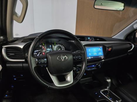 TOYOTA Hilux Caminhonete 2.7 16V 4P SR CABINE DUPLA AUTOM�TICO, Foto 8