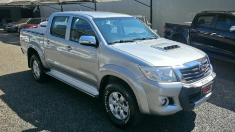 TOYOTA Hilux Caminhonete 3.0 4P 4X4 SRV TURBO DIESEL CABINE DUPLA AUTOM�TICO, Foto 9