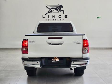 TOYOTA Hilux Caminhonete 2.8 16V SRV 4X4 DIESEL CABINE DUPLA AUTOMÁTICO, Foto 6