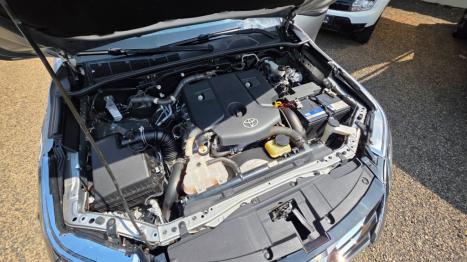 TOYOTA Hilux SW4 2.8 16V 4P SRX 4X4 7 LUGARES TURBO DIESEL AUTOM�TICO, Foto 6