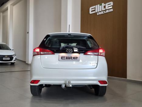 TOYOTA Yaris Hatch 1.5 16V 4P FLEX XS MULTIDRIVE AUTOM�TICO CVT, Foto 5