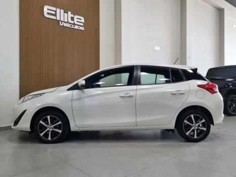 TOYOTA Yaris Hatch 1.5 16V 4P FLEX XS MULTIDRIVE AUTOM�TICO CVT, Foto 4