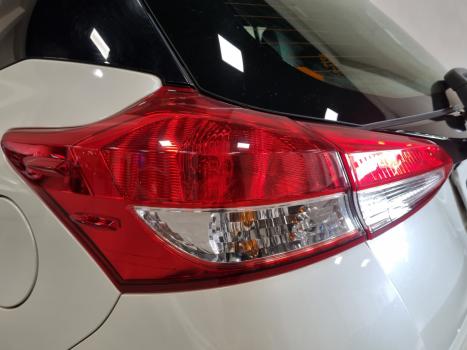 TOYOTA Yaris Hatch 1.5 16V 4P FLEX XS MULTIDRIVE AUTOM�TICO CVT, Foto 7