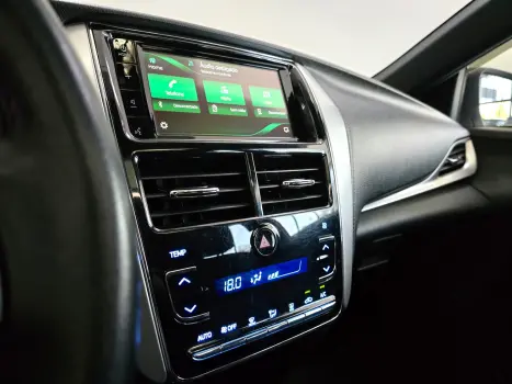 TOYOTA Yaris Hatch 1.5 16V 4P FLEX XLS CONNECT MULTIDRIVE AUTOM�TICO CVT, Foto 13