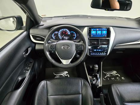 TOYOTA Yaris Hatch 1.3 16V 4P FLEX XL MULTIDRIVE AUTOM�TICO CVT, Foto 13