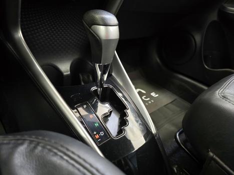 TOYOTA Yaris Hatch 1.3 16V 4P FLEX XL MULTIDRIVE AUTOM�TICO CVT, Foto 16