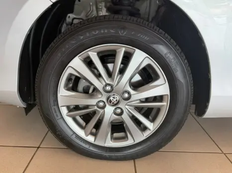 TOYOTA Yaris Hatch 1.5 16V 4P FLEX XL PLUS CONNECT MULTIDRIVE AUTOMÁTICO CVT, Foto 12