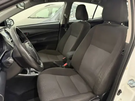 TOYOTA Yaris Sedan 1.5 16V 4P FLEX XL MULTIDRIVE AUTOM�TICO CVT, Foto 10