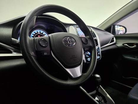 TOYOTA Yaris Sedan 1.5 16V 4P FLEX XL PLUS TECH MULTIDRIVE AUTOM�TICO CVT, Foto 9