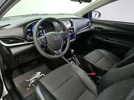 TOYOTA Yaris Sedan 1.5 16V 4P FLEX XS CONNECT MULTIDRIVE AUTOMÁTICO CVT, Foto 8