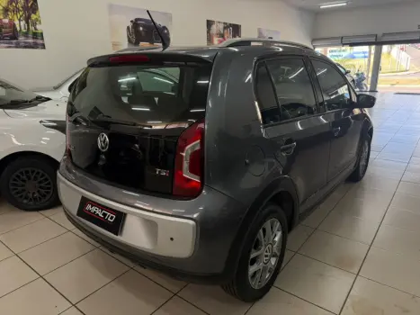 VOLKSWAGEN Cross UP 1.0 12V 4P TSI FLEX, Foto 2 VOLKSWAGEN Cross UP 1.0 12V 4P TSI FLEX, Foto 2
