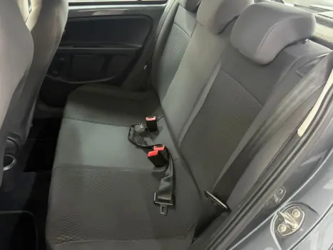 VOLKSWAGEN Cross UP 1.0 12V 4P TSI FLEX, Foto 3 VOLKSWAGEN Cross UP 1.0 12V 4P TSI FLEX, Foto 3