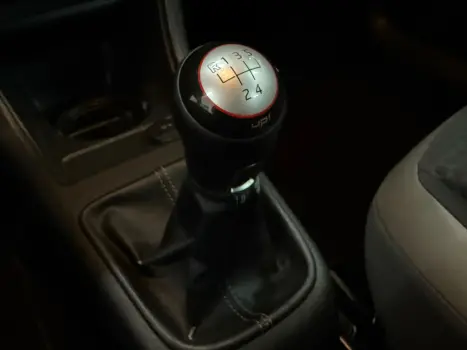 VOLKSWAGEN Cross UP 1.0 12V 4P TSI FLEX, Foto 4 VOLKSWAGEN Cross UP 1.0 12V 4P TSI FLEX, Foto 4