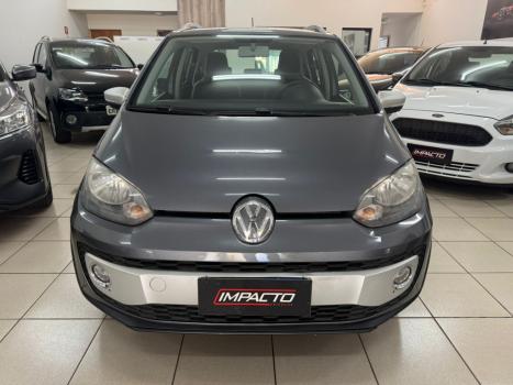 VOLKSWAGEN Cross UP 1.0 12V 4P TSI FLEX, Foto 13 VOLKSWAGEN Cross UP 1.0 12V 4P TSI FLEX, Foto 13