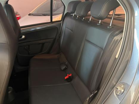 VOLKSWAGEN Cross UP 1.0 12V 4P TSI FLEX, Foto 3