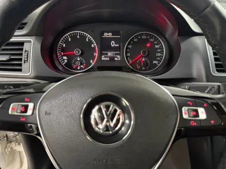 VOLKSWAGEN Fox 1.6 4P HIGHLINE FLEX, Foto 10