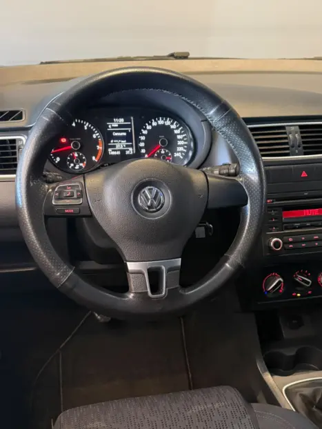 VOLKSWAGEN Fox 1.6 4P TRENDLINE FLEX, Foto 5