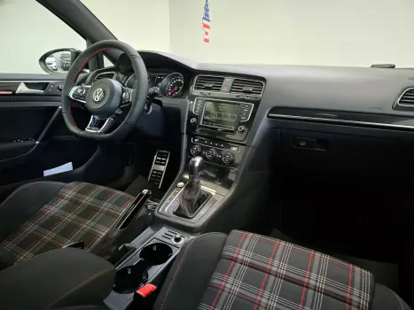 VOLKSWAGEN Golf 2.0 4P GTI TURBO AUTOM�TICO, Foto 11