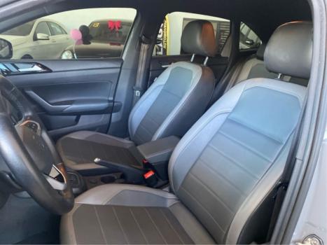 VOLKSWAGEN Nivus 1.0 4P FLEX 200 TSI HIGHLINE TURBO AUTOMÁTICO, Foto 8 VOLKSWAGEN Nivus 1.0 4P FLEX 200 TSI HIGHLINE TURBO AUTOMÁTICO, Foto 8