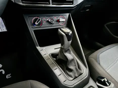 VOLKSWAGEN Nivus 1.0 4P FLEX 200 TSI COMFORTLINE TURBO AUTOM�TICO, Foto 15