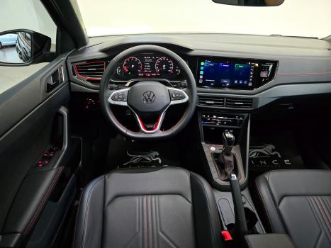 VOLKSWAGEN Nivus 1.4 250 TSI TOTAL FLEX GTS AUTOM�TICO, Foto 11