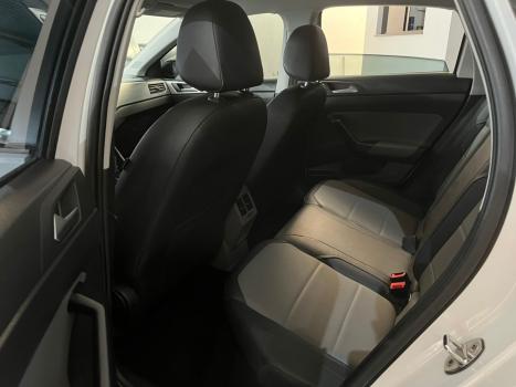 VOLKSWAGEN Polo Hatch 1.0 12V 4P 200 TSI HIGHLINE AUTOM�TICO, Foto 20