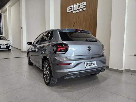 VOLKSWAGEN Polo Hatch 1.0 12V 4P 200 TSI HIGHLINE AUTOM�TICO, Foto 2