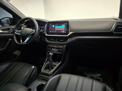 VOLKSWAGEN T-Cross 1.4 4P 250 TSI FLEX HIGHLINE AUTOM�TICO, Foto 12