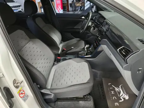 VOLKSWAGEN T-Cross 1.0 4P 200 TSI FLEX COMFORTLINE AUTOMÁTICO, Foto 17