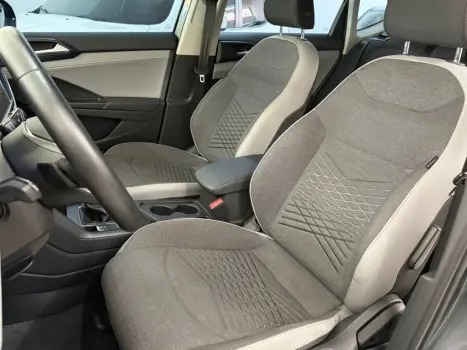 VOLKSWAGEN Taos 1.4 16V 4P FLEX 250 TSI COMFORTLINE AUTOM�TICO, Foto 14
