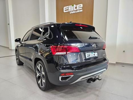 VOLKSWAGEN Taos 1.4 16V 4P FLEX 250 TSI HIGHLINE AUTOM�TICO, Foto 4