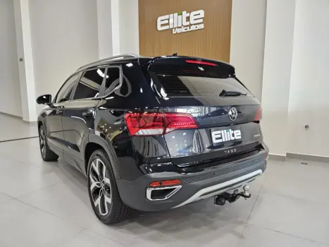 VOLKSWAGEN Taos 1.4 16V 4P FLEX 250 TSI HIGHLINE AUTOM�TICO, Foto 2