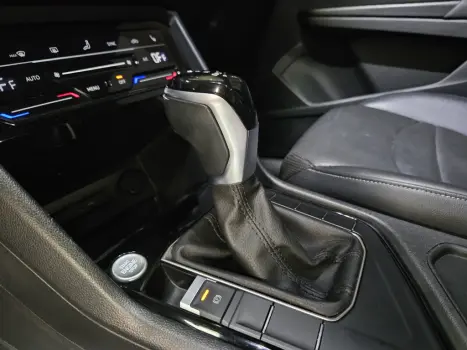 VOLKSWAGEN Taos 1.4 16V 4P FLEX 250 TSI HIGHLINE AUTOM�TICO, Foto 13