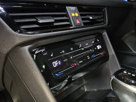 VOLKSWAGEN Taos 1.4 16V 4P FLEX 250 TSI HIGHLINE AUTOM�TICO, Foto 14