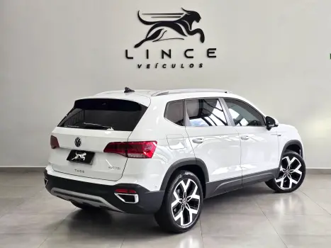 VOLKSWAGEN Taos 1.4 16V 4P FLEX 250 TSI HIGHLINE AUTOM�TICO, Foto 5