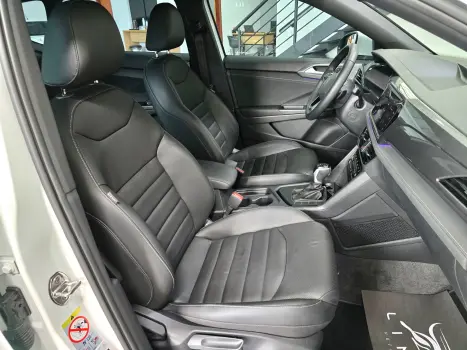 VOLKSWAGEN Taos 1.4 16V 4P FLEX 250 TSI HIGHLINE AUTOM�TICO, Foto 13