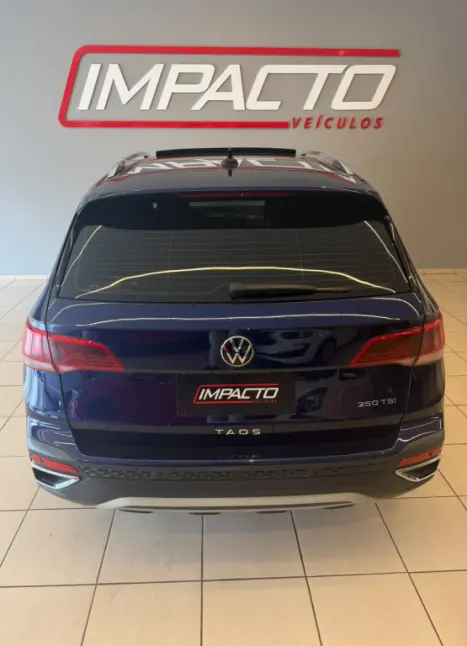 VOLKSWAGEN Taos 1.4 16V 4P FLEX 250 TSI HIGHLINE AUTOM�TICO, Foto 4