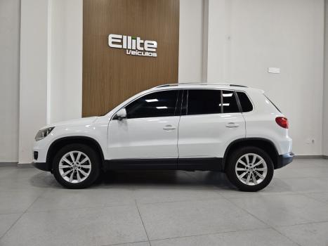 VOLKSWAGEN Tiguan 2.0 16V 4P TSI R-LINE TURBO AUTOM�TICO TIPTRONIC, Foto 4